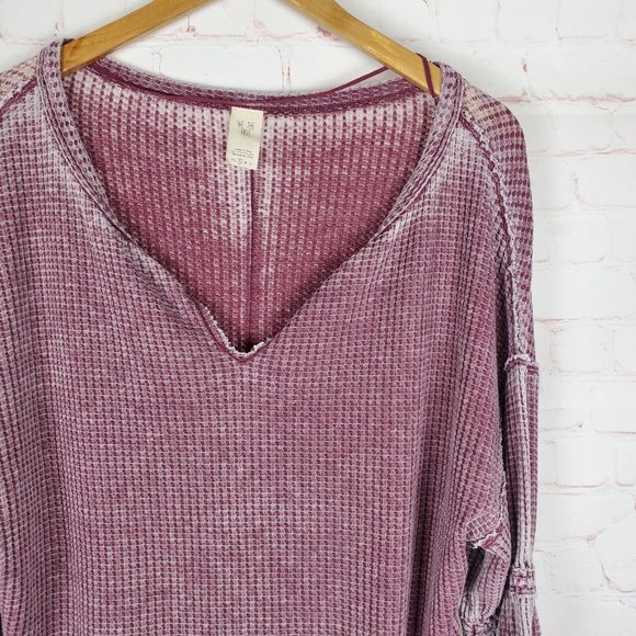 Free People Dahlia Washed Thermal Size S Wine Long Bell Sleeve Top V Neck - Picture 8 of 15